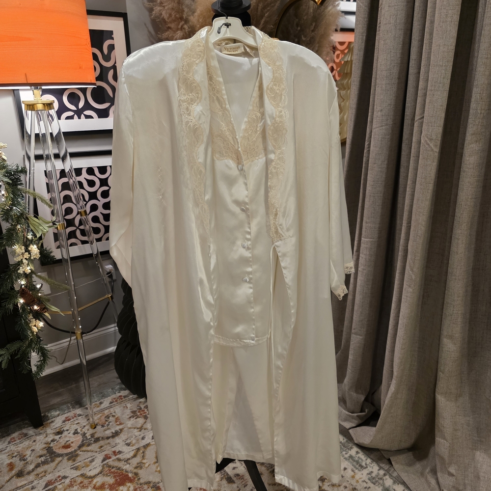 Vintage Victoria’s Secret Gold Label 3-Piece Satin & Lace Lounge Set – Size P
